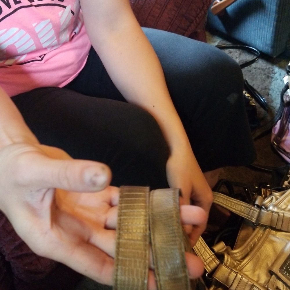 Purse - Picture 3 of 5